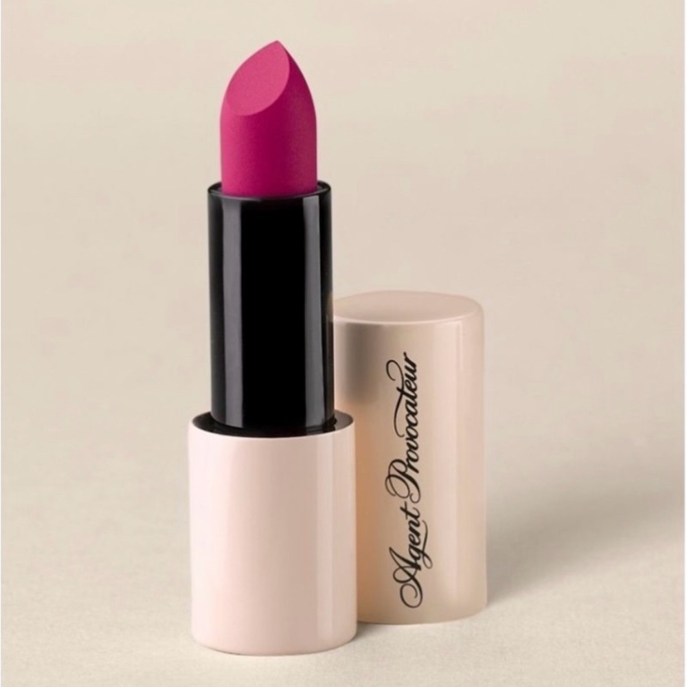 🆕 Agent Provocateur Lipstick “Adara” Hot Bright Pink 3.5g/0.12oz